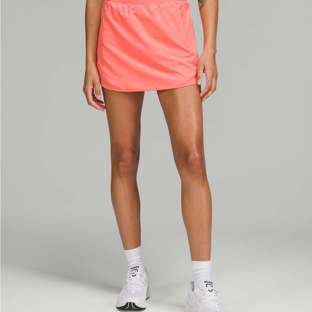 Lululemon Hotty Hot High-Rise Skirt Raspberry
Cream